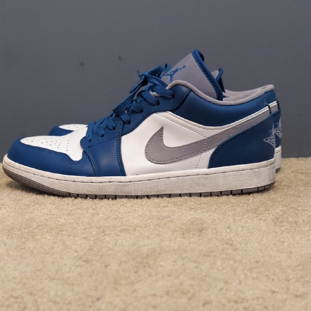 Nike Air Jordan Low Blue and White Sneakers